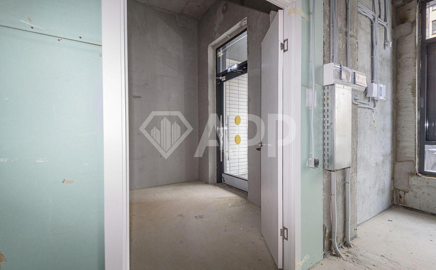 Сдаю 269 м² с ремонтом! фото