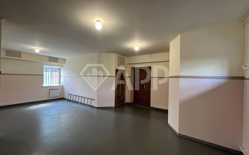 Сдам отдельно стоящее здание, 335 м² фото