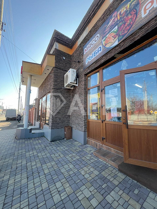 Сдам торговое помещение, 65 м² фото