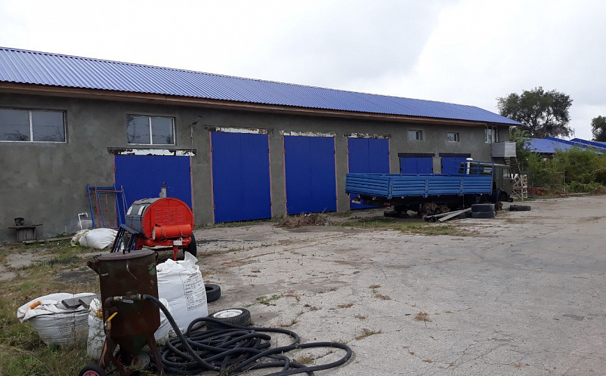 Грузовой автосервис 650 м2 фото