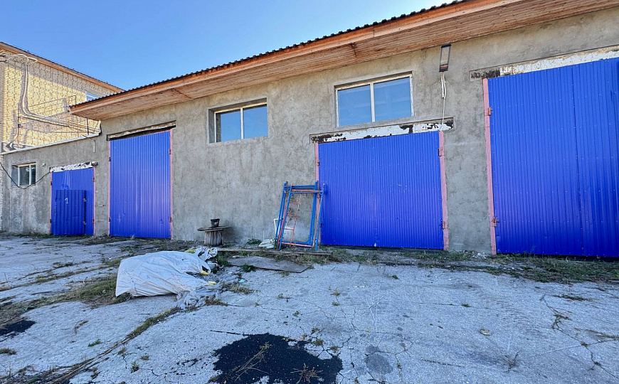 Грузовой автосервис 650 м2 фото