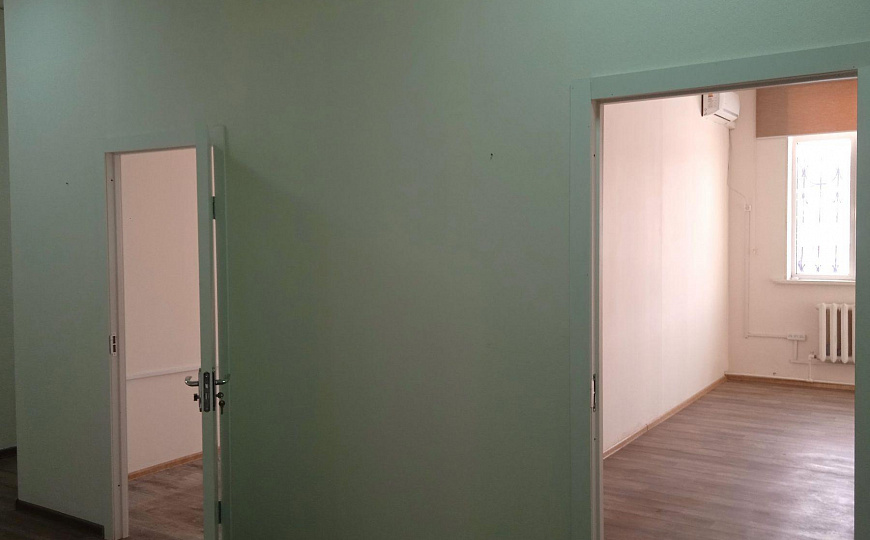 Офисное помещение, 136 м² фото