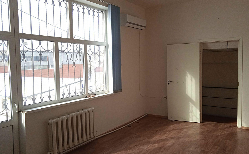 Офисное помещение, 136 м² фото