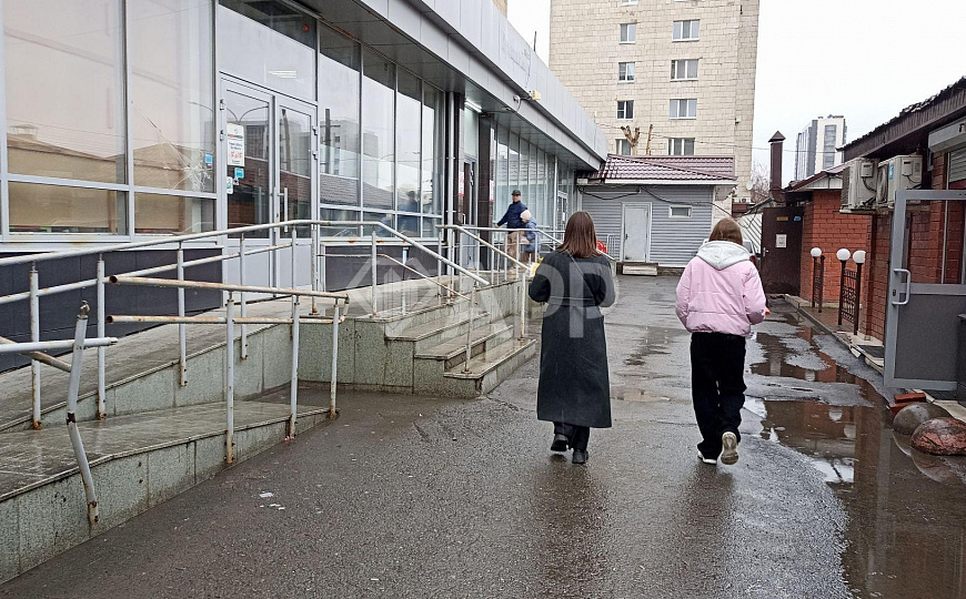Помещение 150 м² с двумя входами под любой вид деятельности фото