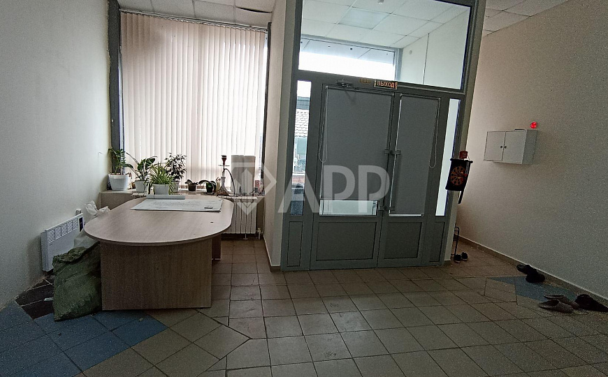 Помещение 150 м² с двумя входами под любой вид деятельности фото