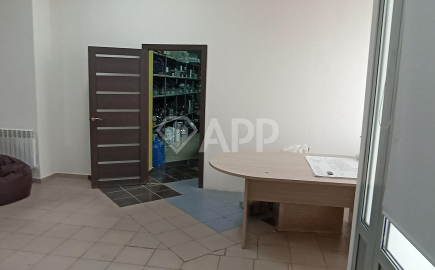 Помещение 150 м² с двумя входами под любой вид деятельности фото