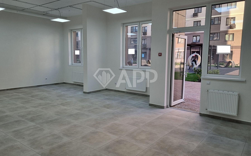 Продаю 1 этаж с ремонтом 51,5 м² фото