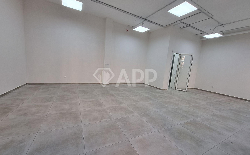 Продаю 1 этаж с ремонтом 51,5 м² фото