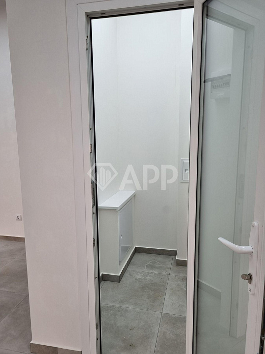 Продаю 1 этаж с ремонтом 51,5 м² фото