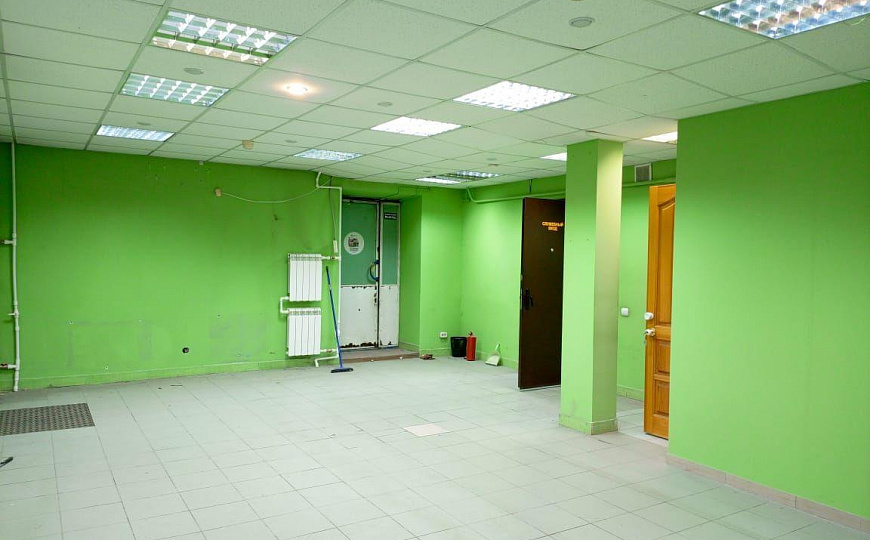 Торговое помещение на трафике 86,5 м2 фото