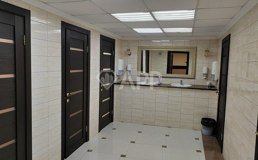 Сдам офисное помещение, 68,5 м² фото