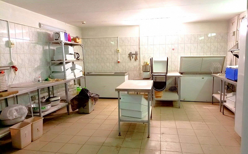 Отдельно стоящие здания, 308 м² фото