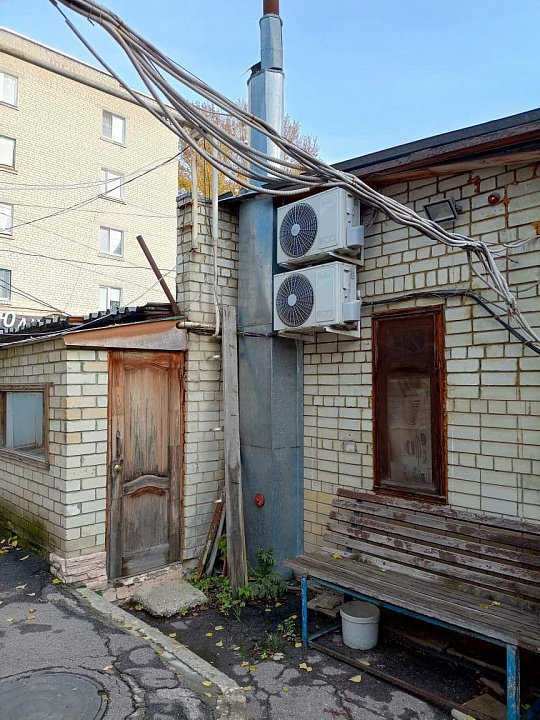 Отдельно стоящие здания, 308 м² фото