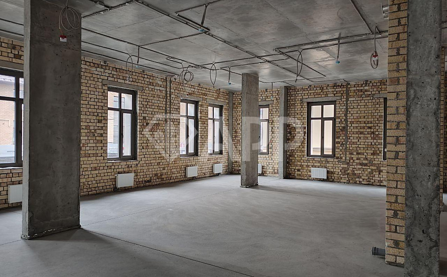 Сдаю 320м² в центре! фото