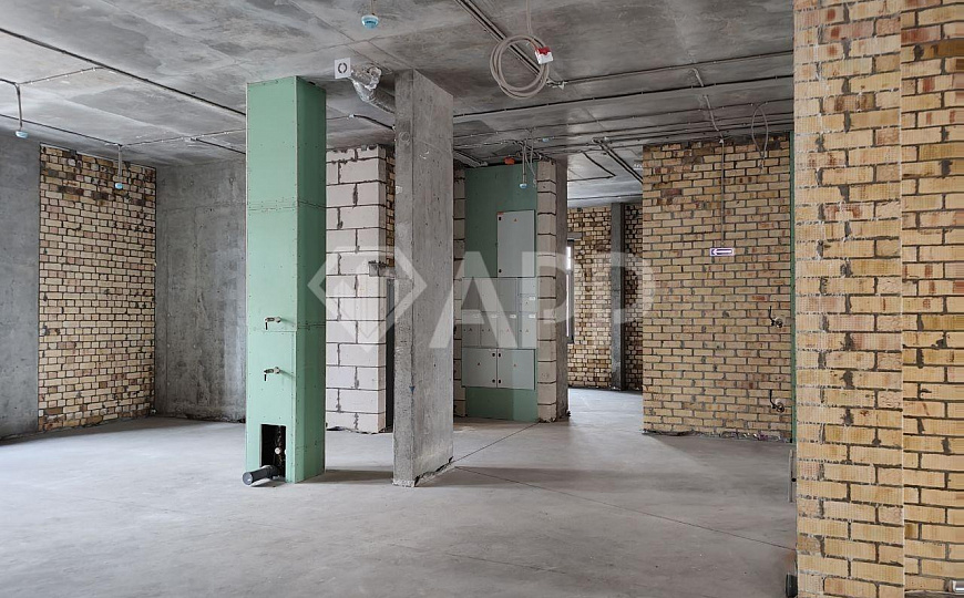 Сдаю 320м² в центре! фото