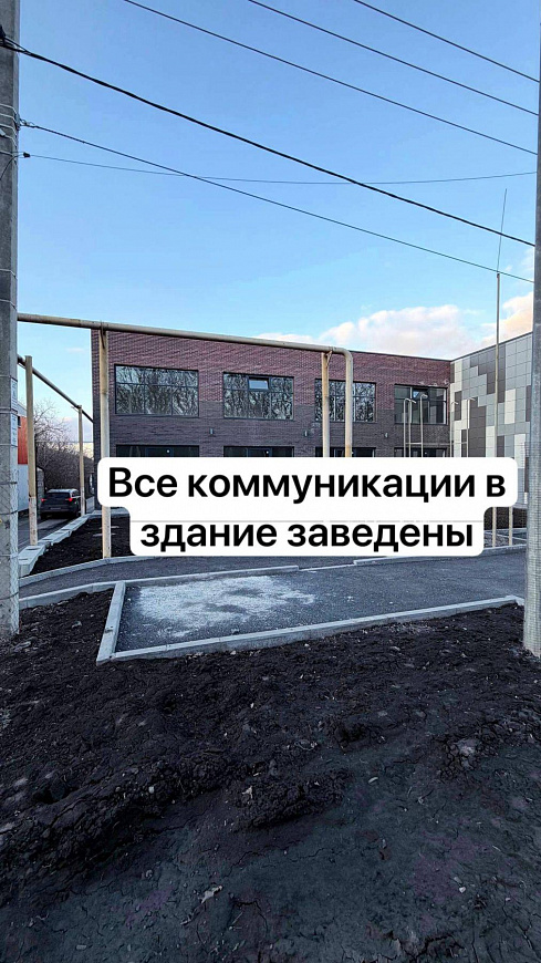 Фасад/ 1 линия/парковка/Каскадная фото