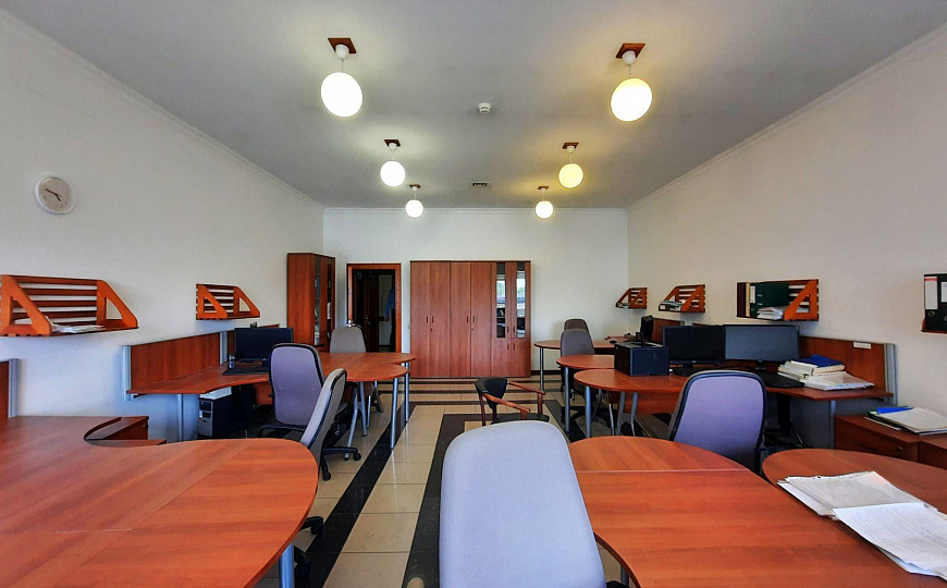 Сдам отдельно стоящее здание, 1 000 м² фото