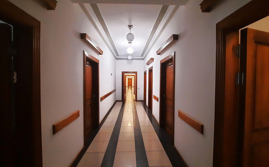 Сдам отдельно стоящее здание, 1 000 м² фото