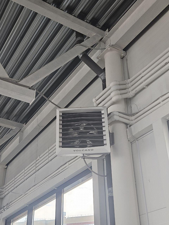 Сдается помещение под автосалон фото