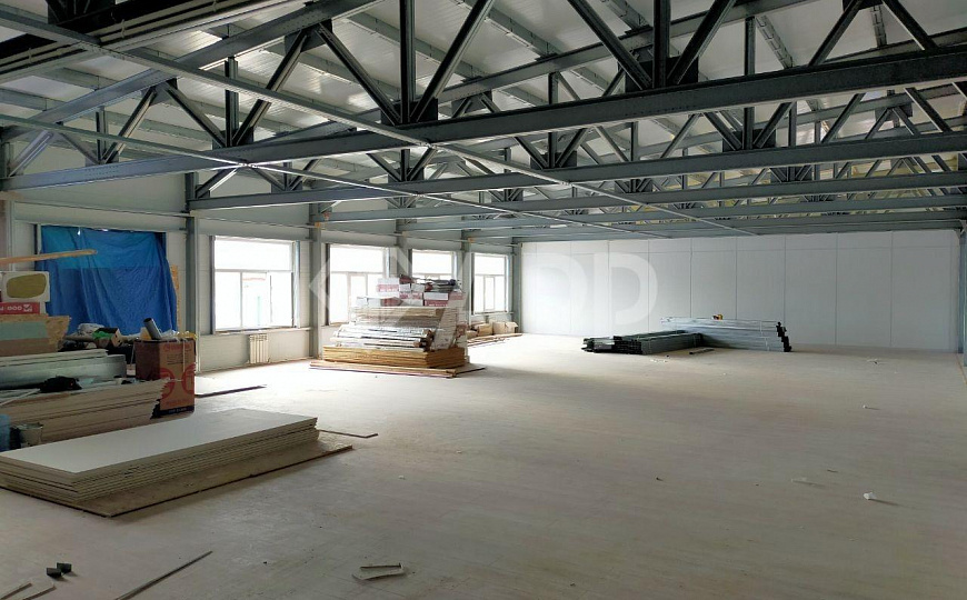 Сдаю 250м с парковкой фото