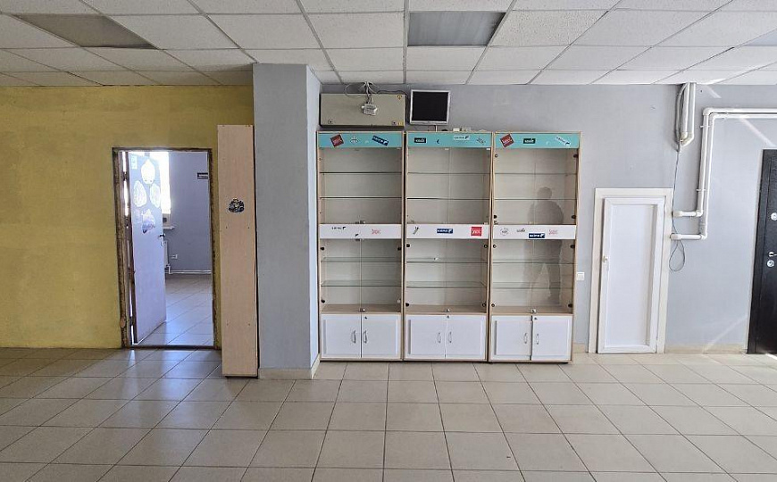 Сдам помещение свободного назначения фото