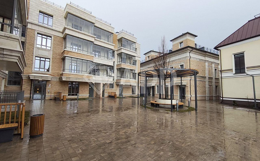 Сдаю 35,9 м² в центре! фото