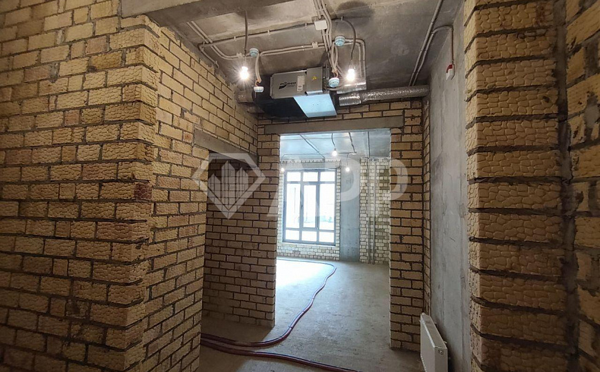 Сдаю 35,9 м² в центре! фото