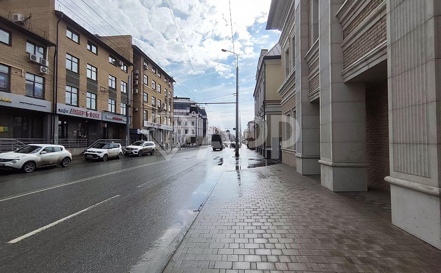 Сдаю 35,9 м² в центре! фото