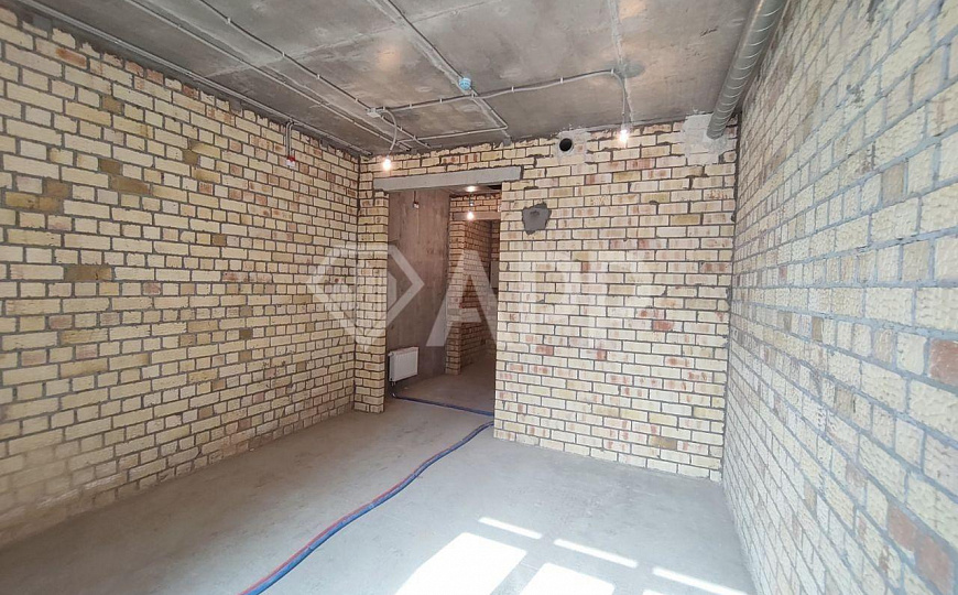 Сдаю 35,9 м² в центре! фото