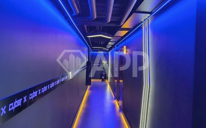 Продаю ГАБ 181,8 м² фото