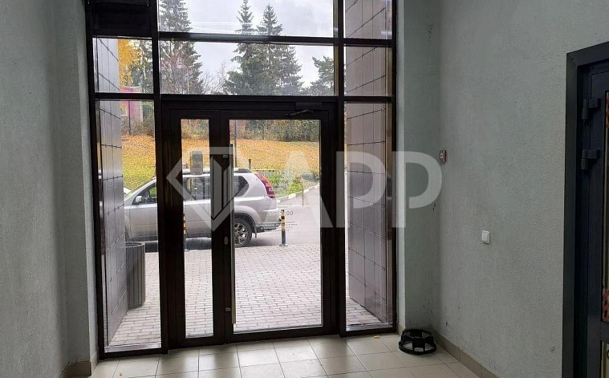 Продаю ГАБ 181,8 м² фото
