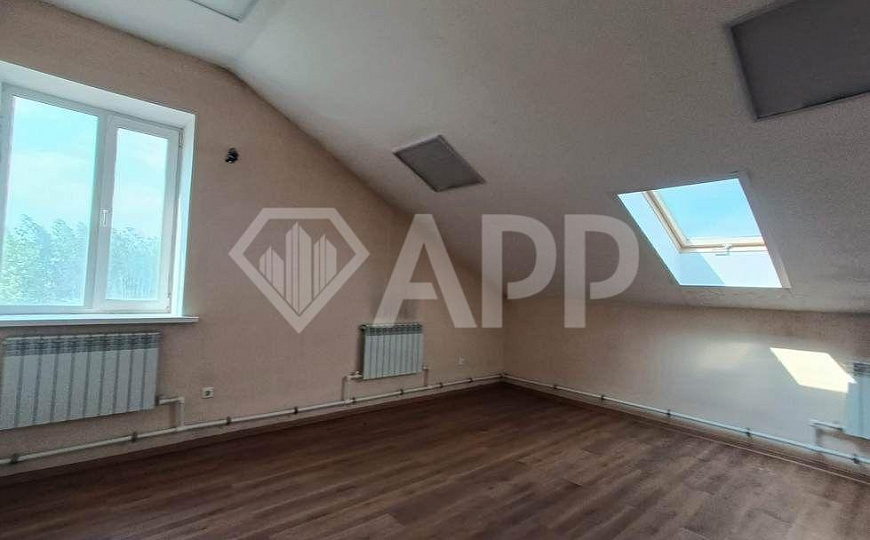 Продам базу на участке  0,86 га фото