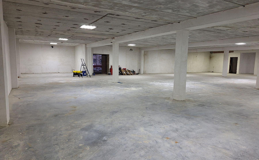 Продам отдельно стоящее здание, 2 200 м² фото