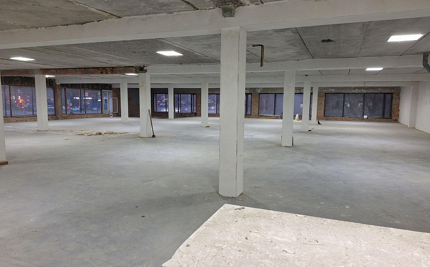 Сдам отдельно стоящее здание, 1 500 м² фото