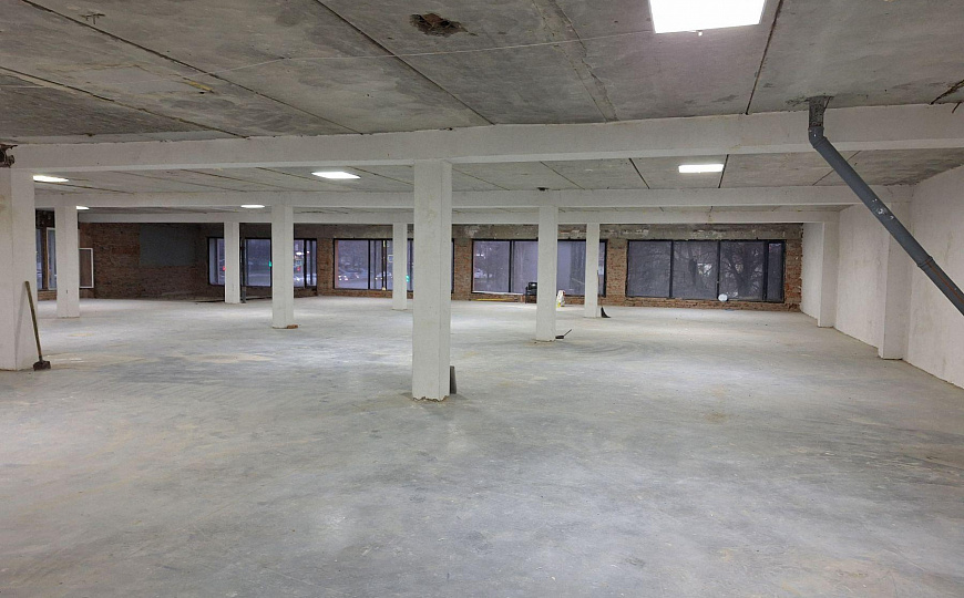 Сдам отдельно стоящее здание, 1 500 м² фото