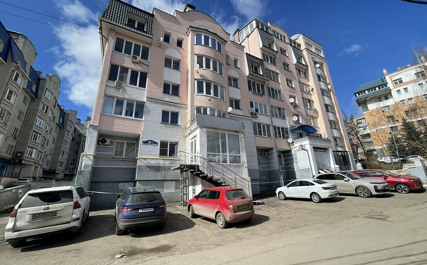 Сдам офисное помещение, 218 м² фото