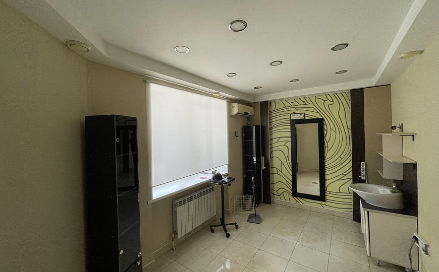 Сдам офисное помещение, 218 м² фото