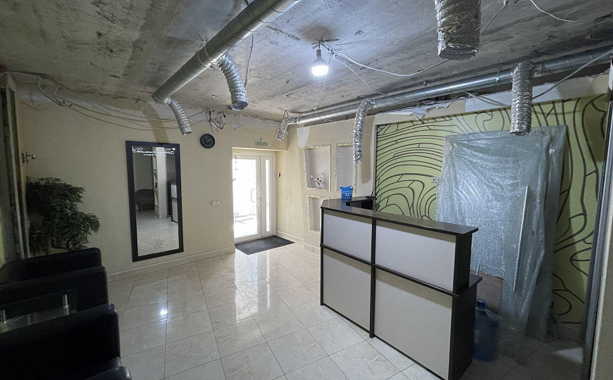 Сдам офисное помещение, 218 м² фото