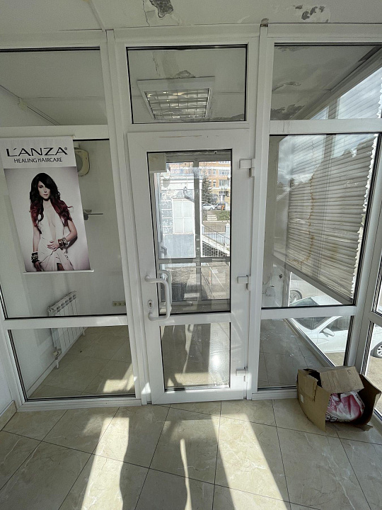 Сдам офисное помещение, 218 м² фото