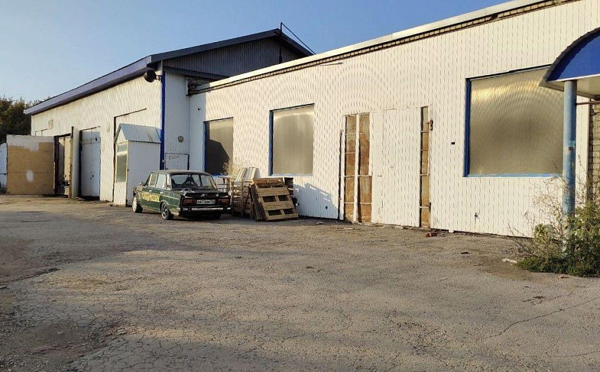 База 1300м2, с арендаторами фото