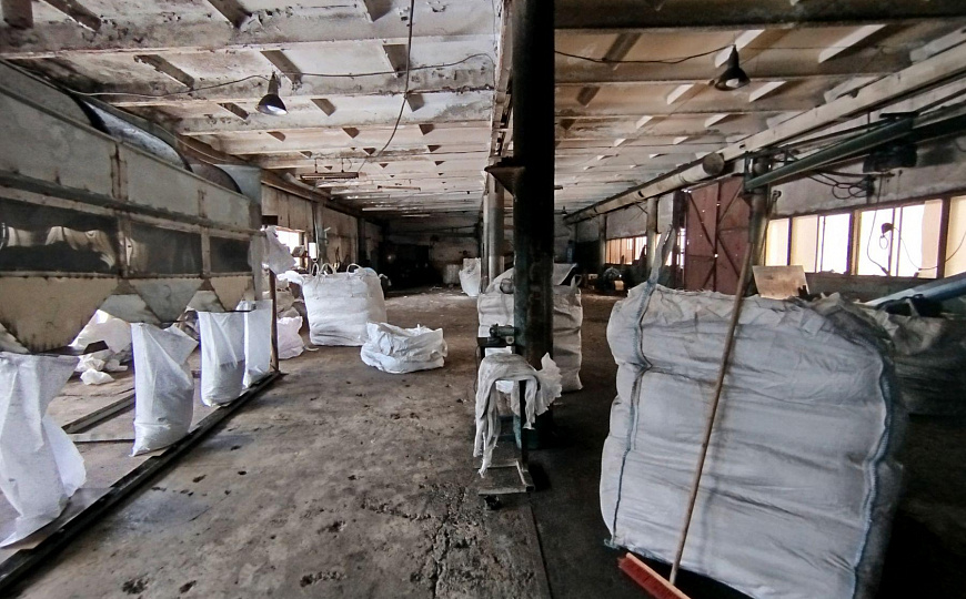 Продам производственную базу, 3 541,9 м² на 1,4га фото
