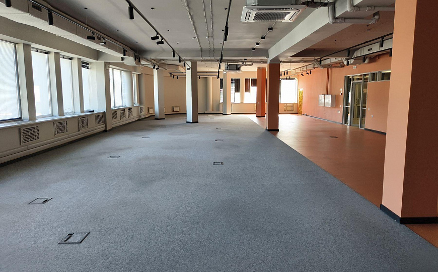 Сдам офисное помещение, 2 000 м² фото