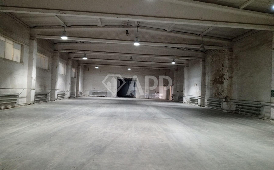 Сдам складское помещение, 800 м² фото