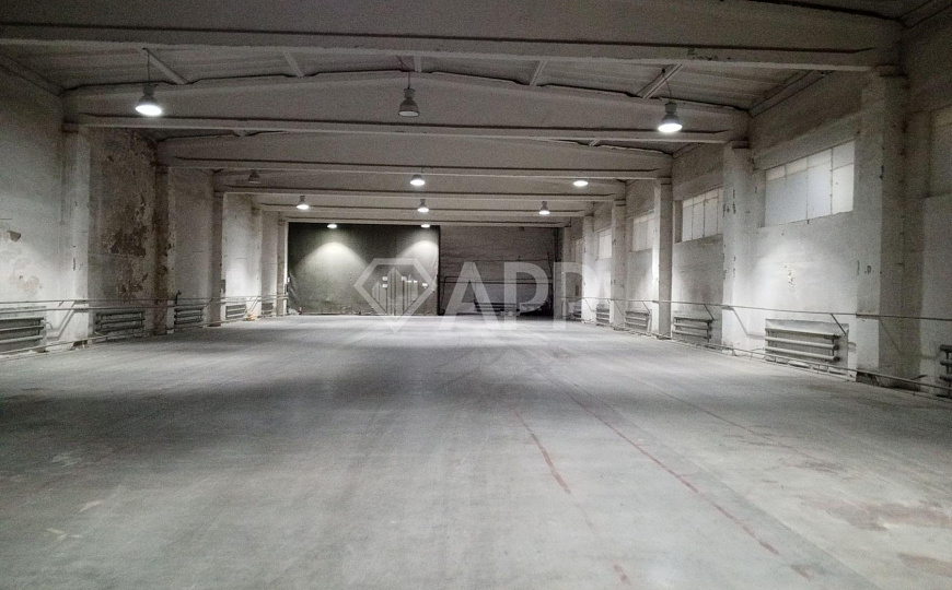Сдам складское помещение, 800 м² фото