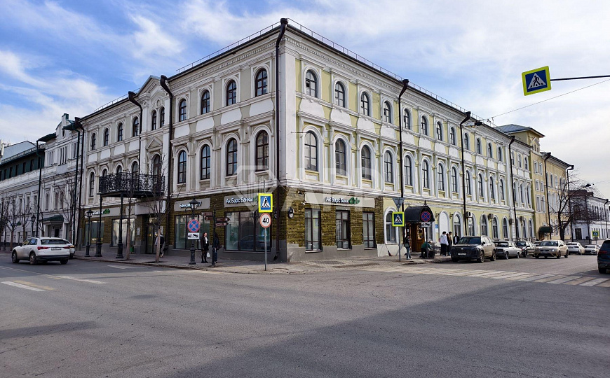 Сдам торговое помещение, 278 м² фото