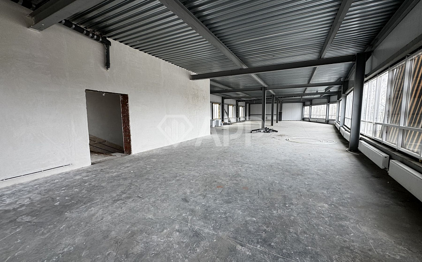 Аренда, офис, торговое, отдельно стоящее здание, 341 м² фото