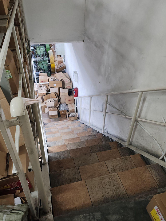 Сдам производственное помещение, 1 100 м² фото