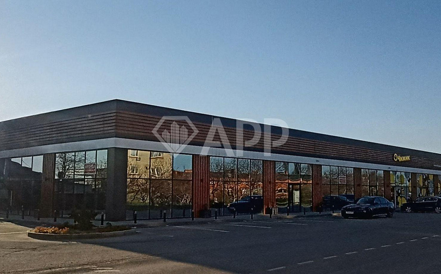 Сдам помещение свободного назначения от 110 м² до 620 м². фото