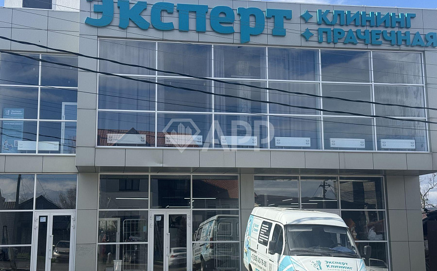 Продам отдельно стоящее здание, 354 м² фото