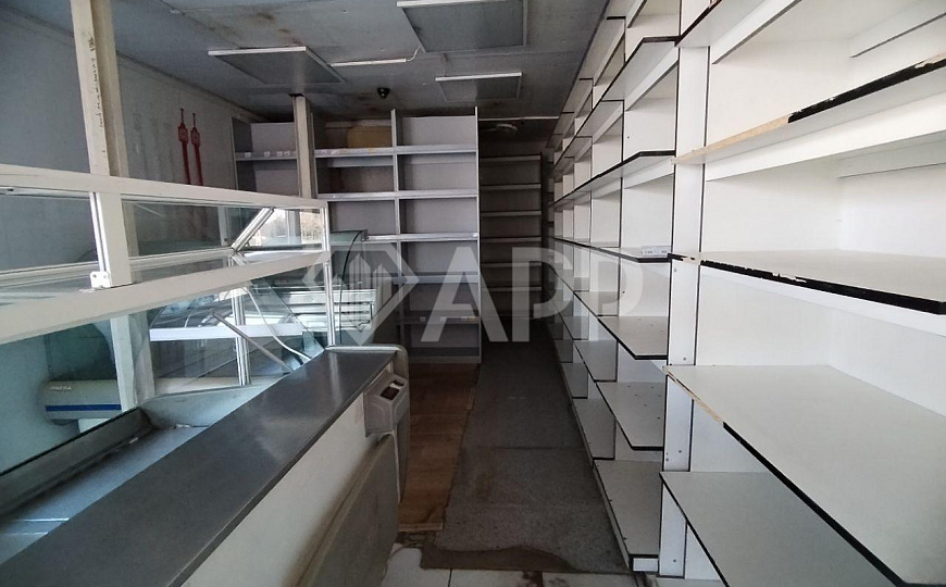 Торговый павильон на трафике 50 м2 фото